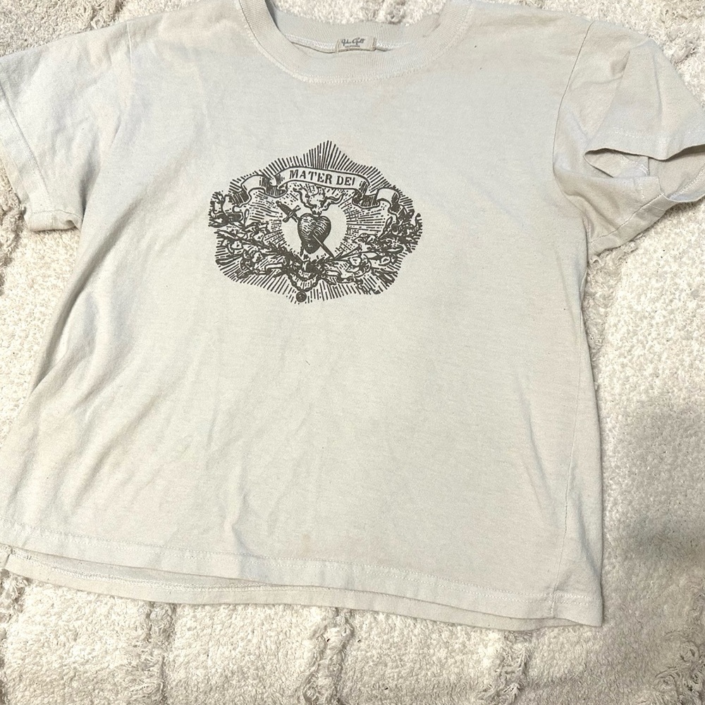 Brandy Melville white and gray t shirt